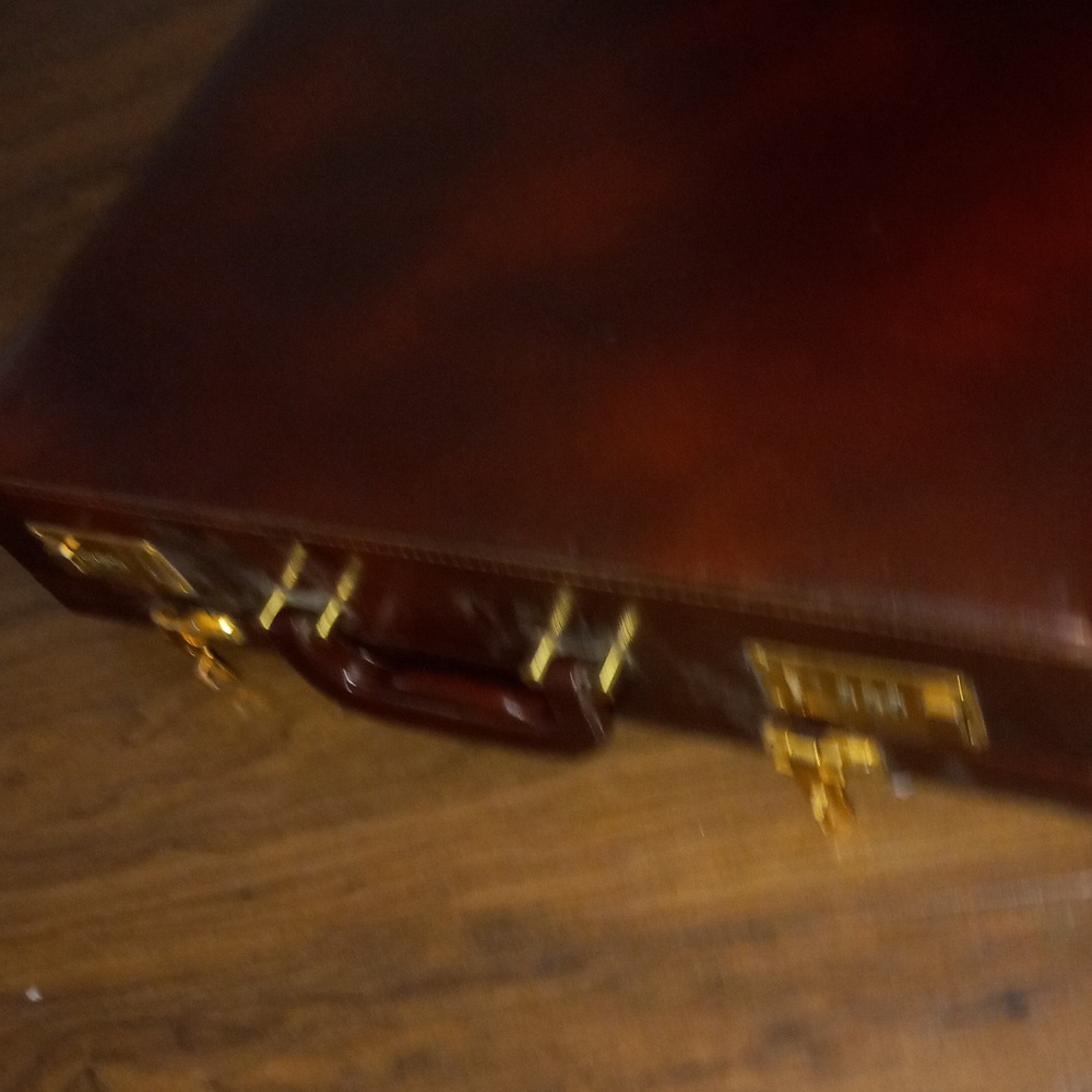 Leather case - Picture 5 of 5